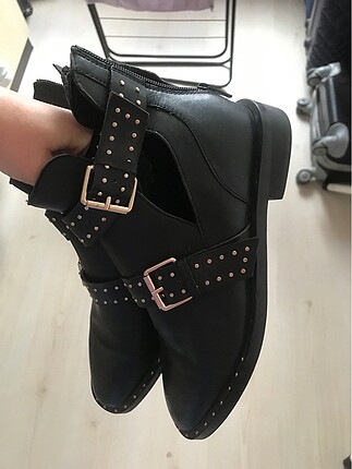 37 Beden Stradivarius bot