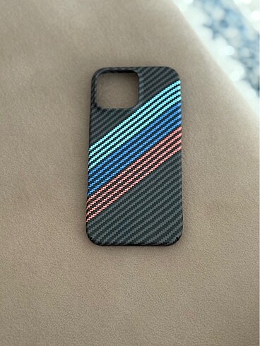 İPhone 16 pro max karbon kılıf - Görsel 4