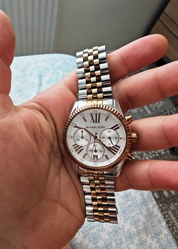Michael Kors Kadın Altın Renkli Klasik Kol Saati
