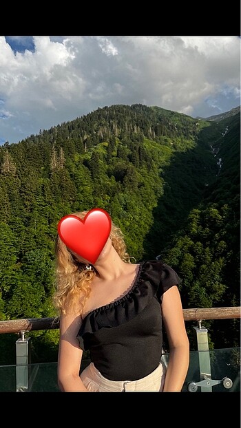 Tek omuz crop