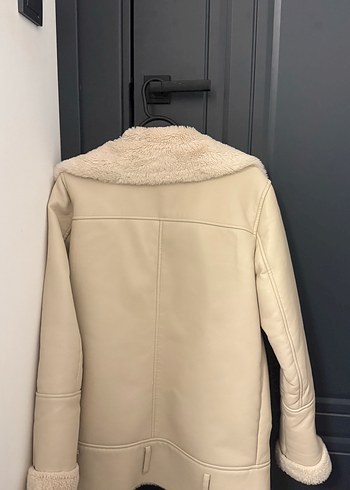 Bej Deri Kürklü Stradivarius mont kaban ceket - Görsel 3