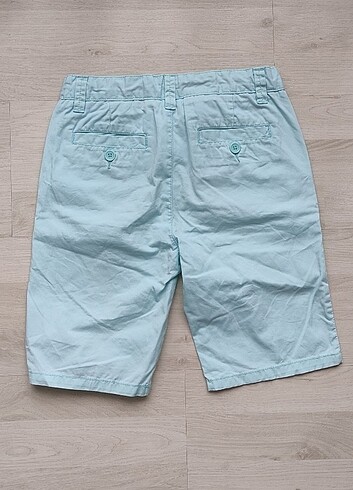 LC Waikiki Erkek çocuk Kapri Şort. 9 - 10 yaş uyumludur