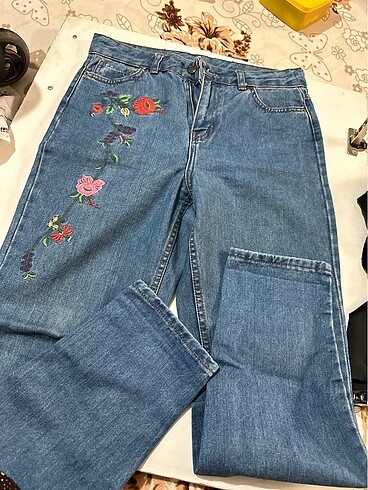 Çiçekli Kot Mom Pantolon