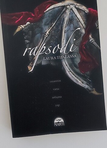 Rapsodi- Laura Thalassa