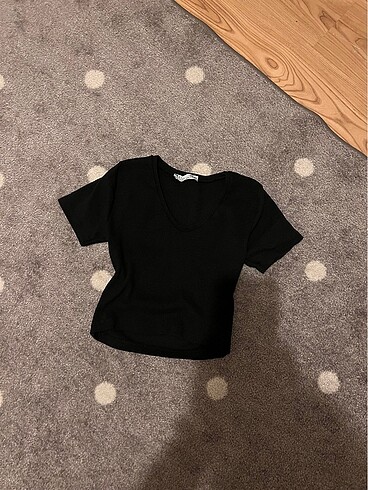 Siyah crop