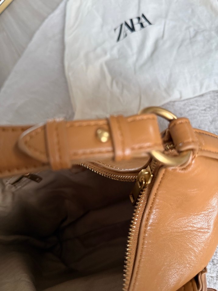 Deri Bej Fermuarlı Kadın Çanta - Görsel 4