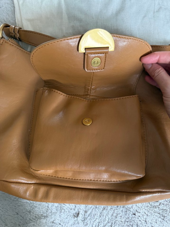 Deri Bej Fermuarlı Kadın Çanta - Görsel 2