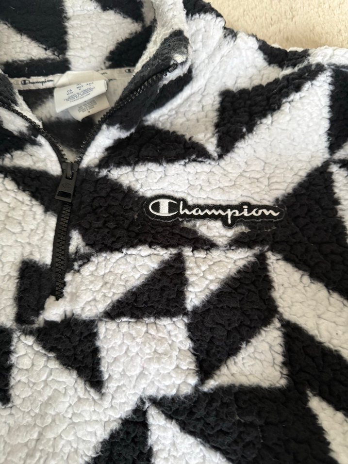 Champion Siyah Beyaz Desenli Kapüşonlu Polar orijinal - Görsel 3