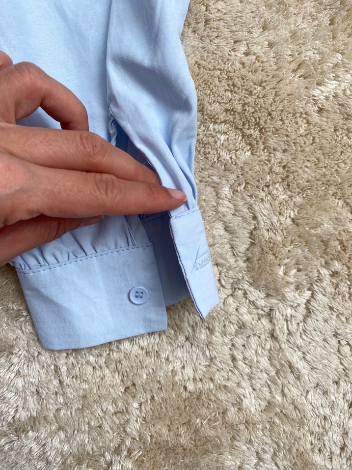 Mavi Düğmeli Gömlek - Görsel 3