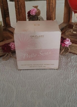 Oriflame Pretty Swan