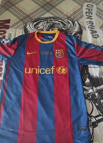 Barcelona Ronaldinho Forması 