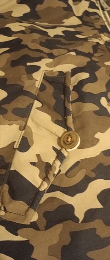 Zara yagmurluk çok tarz duruyor. - Görsel 5