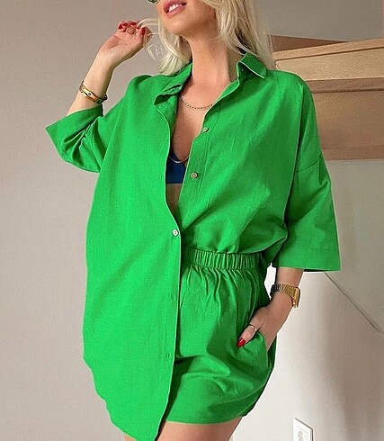 Şortlu takım