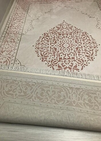 Zara Home İpek halı
