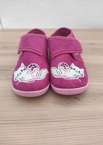 Kız Çocuk Panduf - Görsel 3