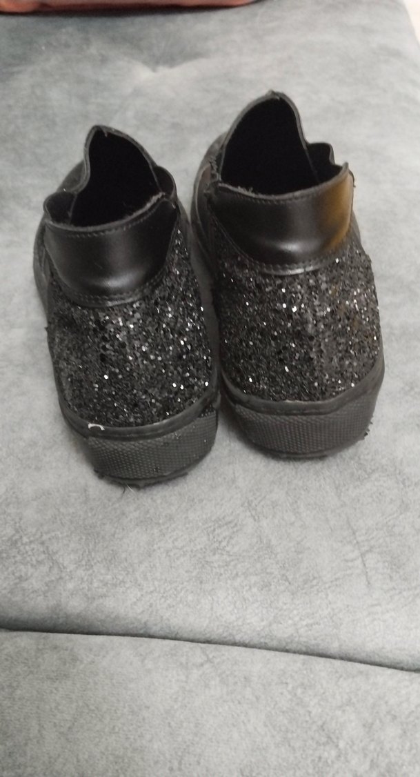 Siyah bayan orjinal Paris Hilton - Görsel 3