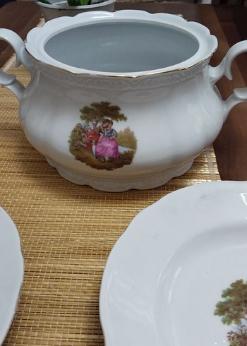 Beyaz Pastel Desenli Porselen Tabak ve Çorba Kasesi - Görsel 4