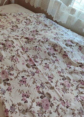 Beden Tek kişilik ama büyük tek kişi lige göre