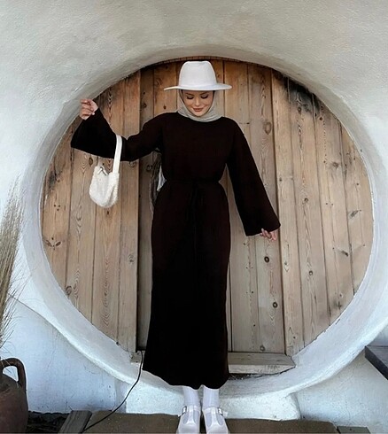 TRİKO ELBİSE (KUŞAKLI)