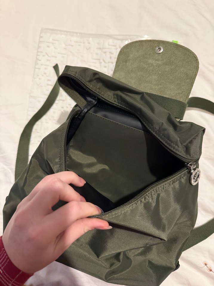 longchamp sırt çantası - Görsel 4