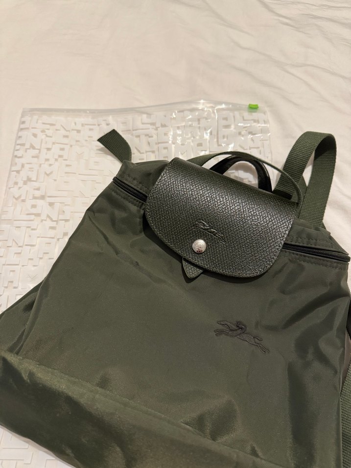 longchamp sırt çantası - Görsel 3