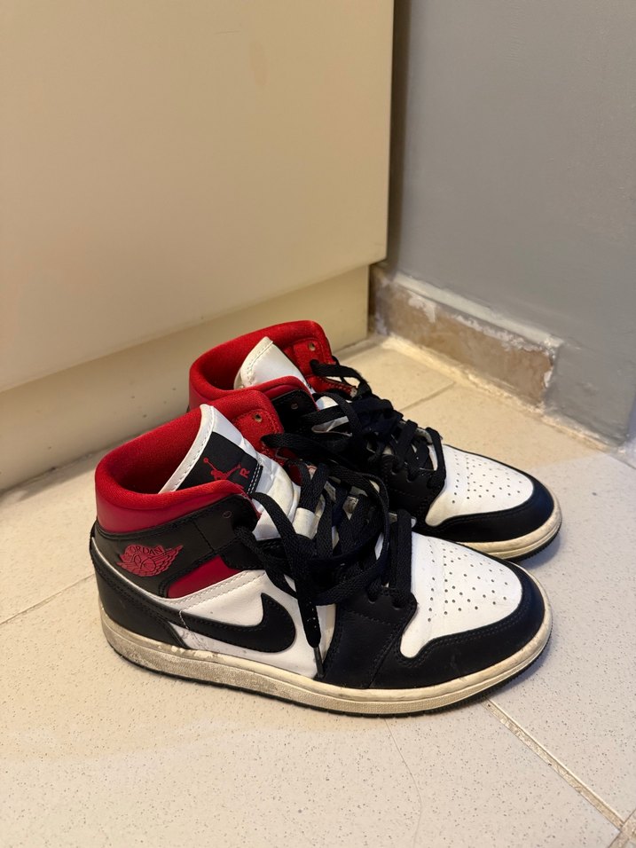 Kadın Nike Air Jordan 1 mid - Görsel 4