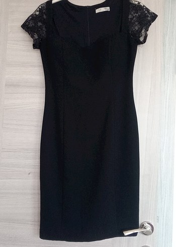 Dantelli Siyah Midi V Yakalı Kadın Elbise - Görsel 3