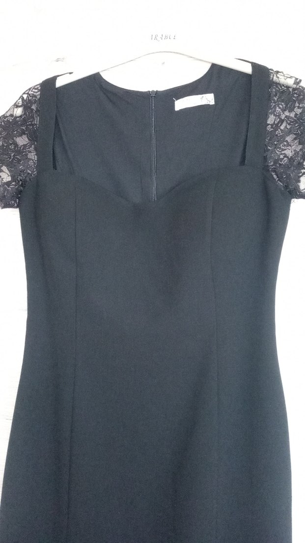 Dantelli Siyah Midi V Yakalı Kadın Elbise - Görsel 2