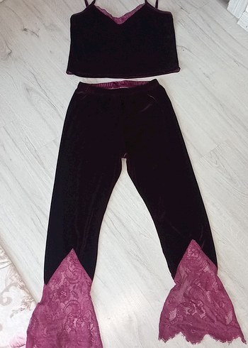 Bordo Kadife Mini Kadın Pijama Takımı