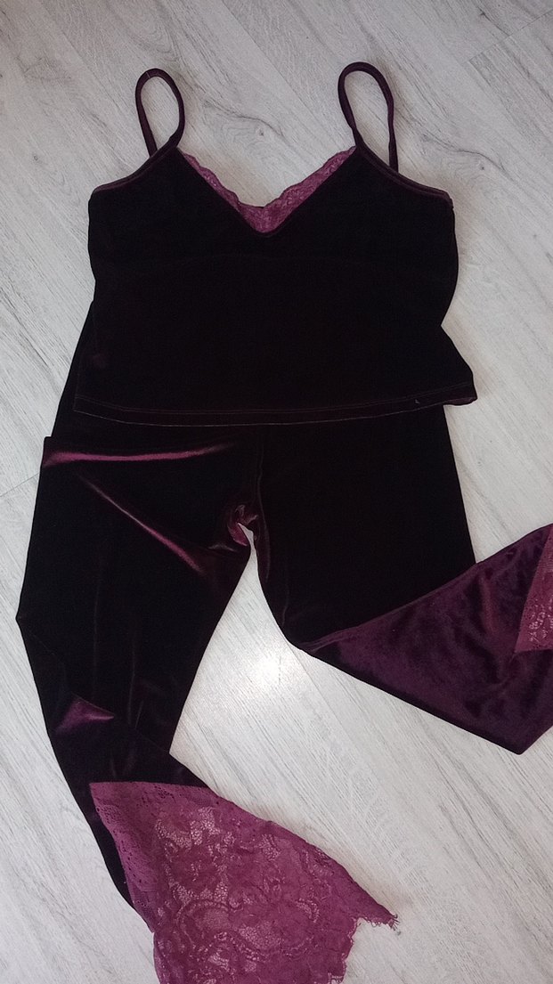 Bordo Kadife Mini Kadın Pijama Takımı - Görsel 3