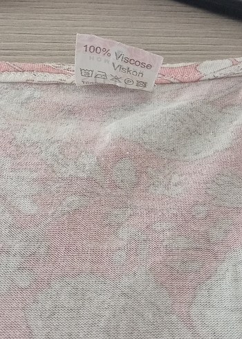 Pembe Batik Desenli Uzun Kollu V Yaka Gecelik - Görsel 4