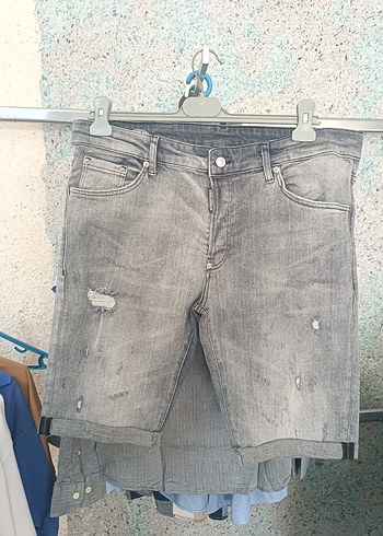 Gri Bağcıklı Rahat Kesim Denim Şort