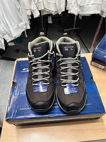 SKECHERS ERKEK BOT ETİKETLİ ORİJİNAL