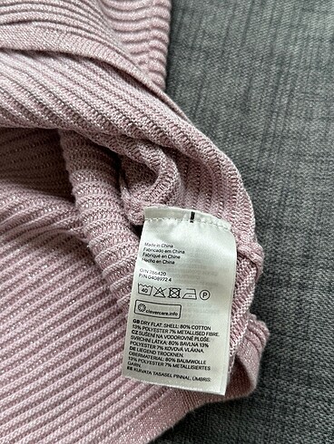 s Beden H&M simli kazak