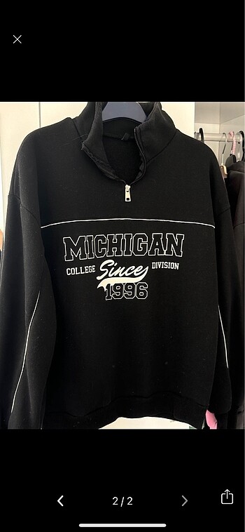 Siyah fermuarlı sweatshirt