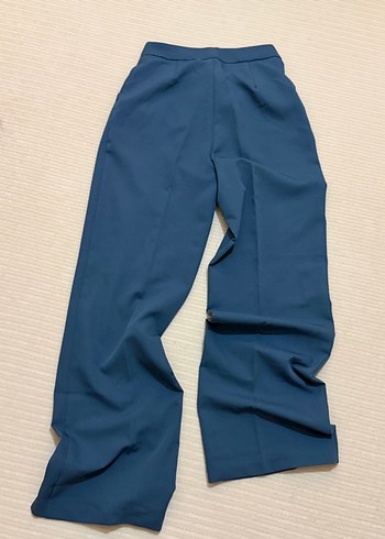 Kadın Lacivert Pilili Kumaş Pantolon - Görsel 3