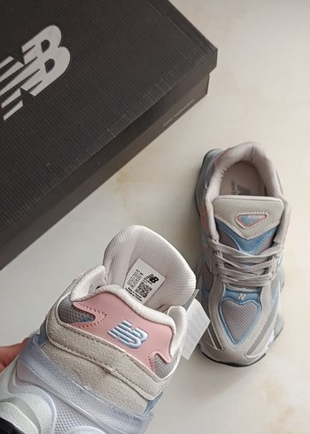 38 Beden New balance 9060