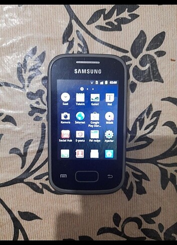 Samsung s5300