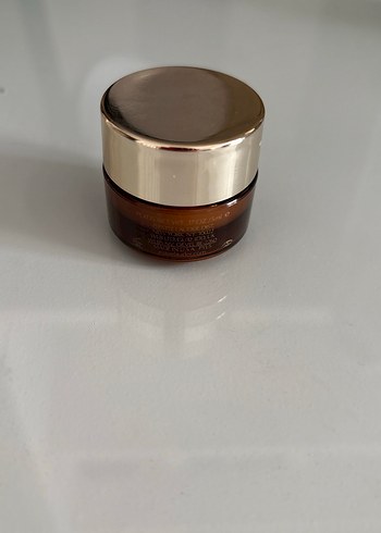 Estee Lauder göz çevresi Krem - Görsel 2
