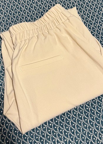 Lcw Classic Krem Rengi Lastikli Pantolon - Görsel 9