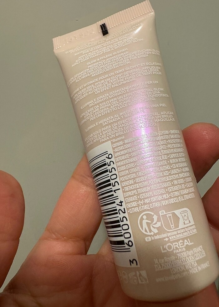 Loreal Lumi Glotion No:901 Aydınlatıcı - Görsel 3