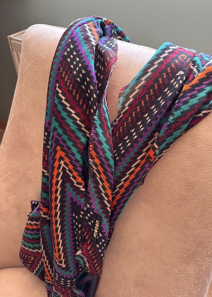 Koton Marka Renkli Şal - Görsel 4