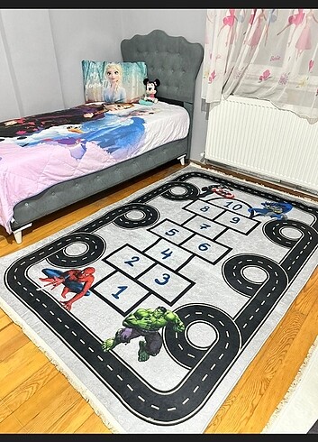  Beden çeşitli Renk Çocuk Odası Halılarımız 4 ve 6 Metre Kare Kaymaz Dot Taban 