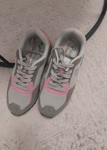 37 Beden Gri Pembe Bağcıklı Spor Kadın Sneaker