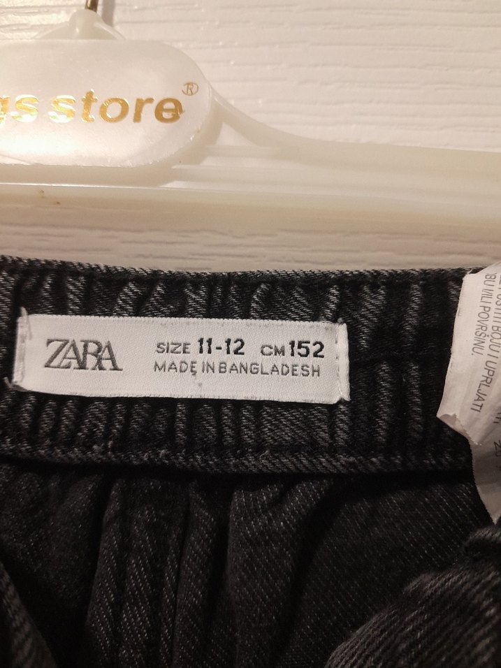 Siyah Bol Kesim Midi Kot Pantolon - Görsel 3