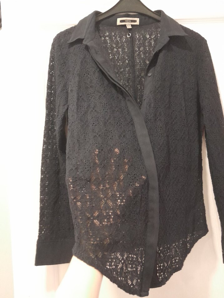 Siyah Düğmeli Uzun Kollu Gotik Kadın Gömlek - Görsel 3