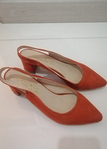 Turuncu Süet Stiletto Topuklu Kadın Ayakkabı topuk boyu 5 cm - Görsel 2