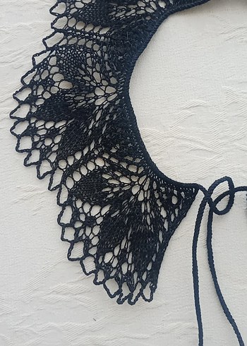 Dantel İşlemeli Gotik Siyah Midi Yaka - Görsel 2