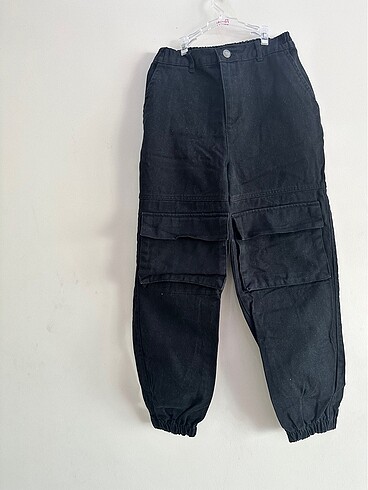 LCW marka 34 beden (11-12 yaş uyumlu)kargo pantolon