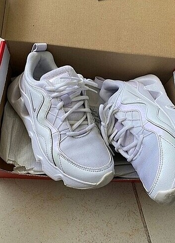 38 Beden Ryz 365 orjinal nike